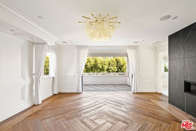 832 N Orange Grove Avenue, Los Angeles, CA 90046