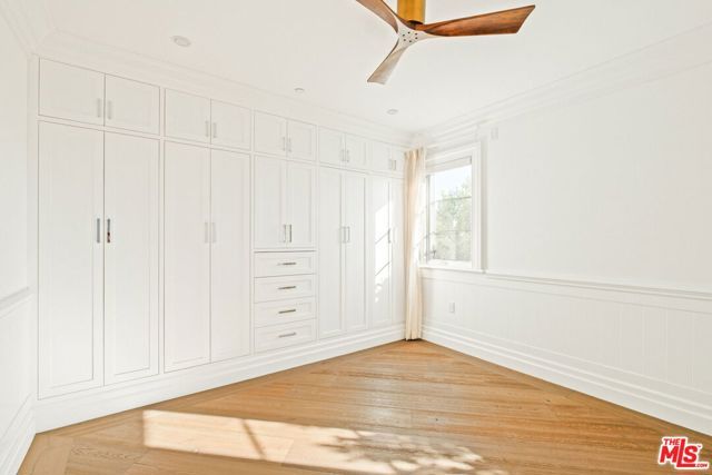 832 N Orange Grove Avenue, Los Angeles, CA 90046