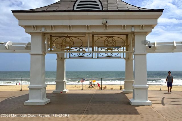 130 Shore Drive, Long Branch, NJ 07740