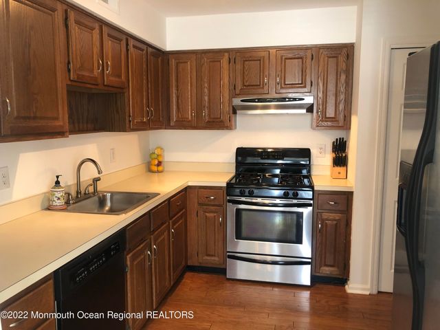 130 Shore Drive, Long Branch, NJ 07740