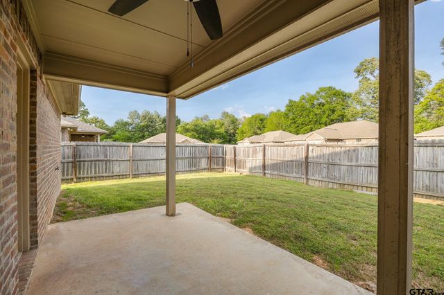 6916 CR 1215, Flint, TX 75762