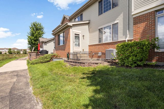 2777 Blakely Lane, Naperville, IL 60540