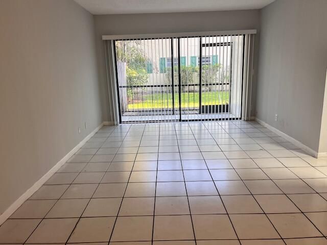 1195 NW 16th Avenue NW 13, Boca Raton, FL 33486