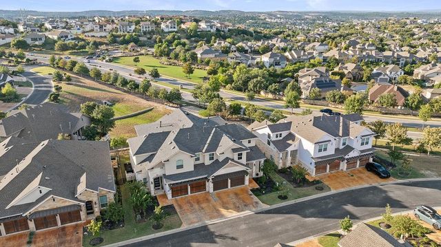 427 Cartwheel BND 92, Austin, TX 78738