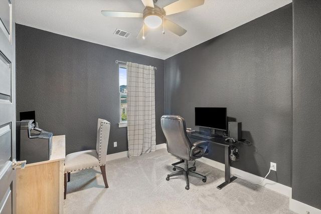 427 Cartwheel BND 92, Austin, TX 78738