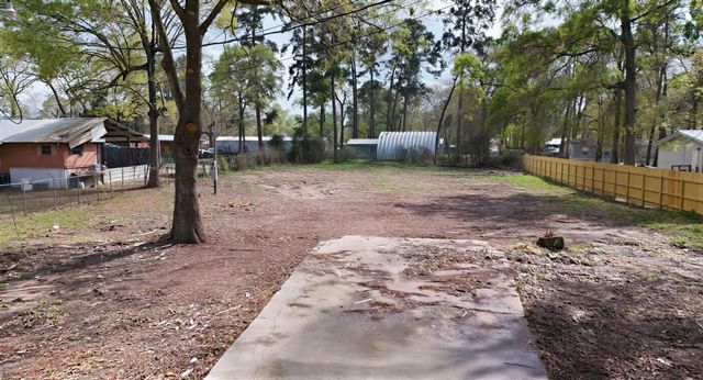 17708 Ellzey Lane, Conroe, TX 77302