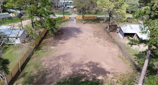 17708 Ellzey Lane, Conroe, TX 77302