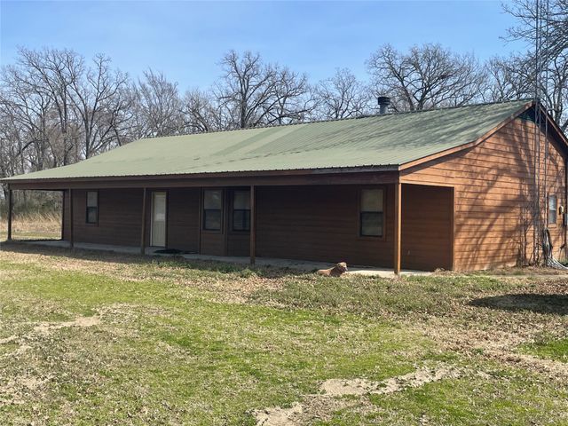 1226 Vz County Road, Grand Saline, TX 75140
