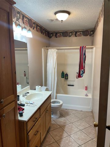 1226 Vz County Road, Grand Saline, TX 75140