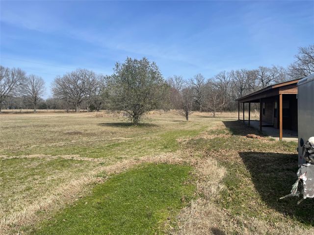 1226 Vz County Road, Grand Saline, TX 75140