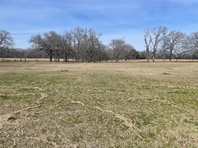 1226 Vz County Road, Grand Saline, TX 75140