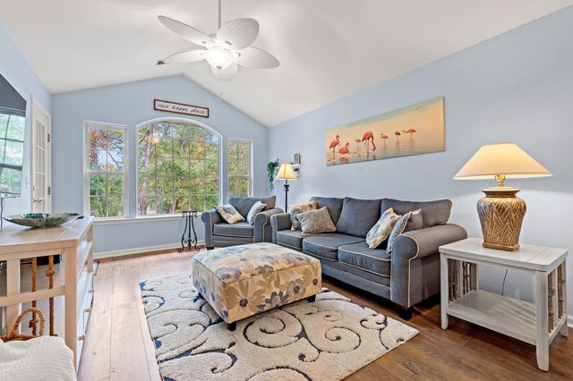 1135 Blue Stem Dr Unit 28I, Pawleys Island, SC 29585