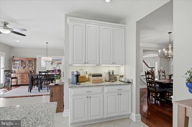 520 CLAGETT ST SW, Leesburg, VA 20175