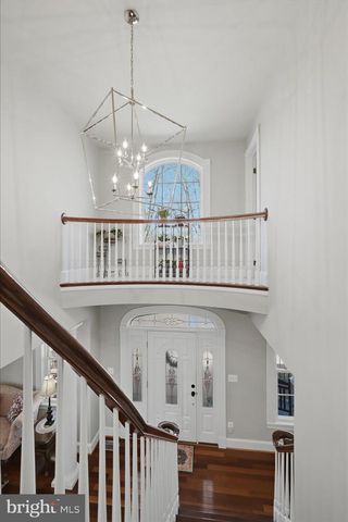 520 CLAGETT ST SW, Leesburg, VA 20175