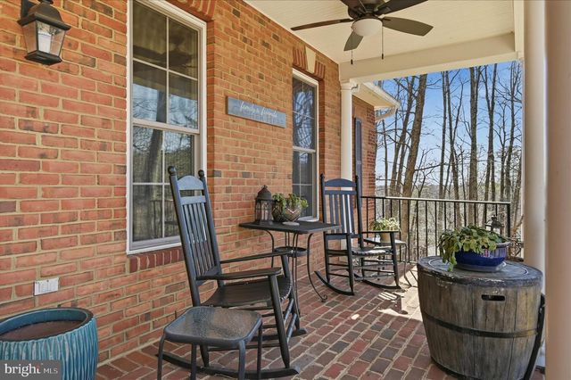 520 CLAGETT ST SW, Leesburg, VA 20175