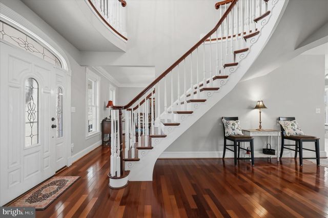 520 CLAGETT ST SW, Leesburg, VA 20175