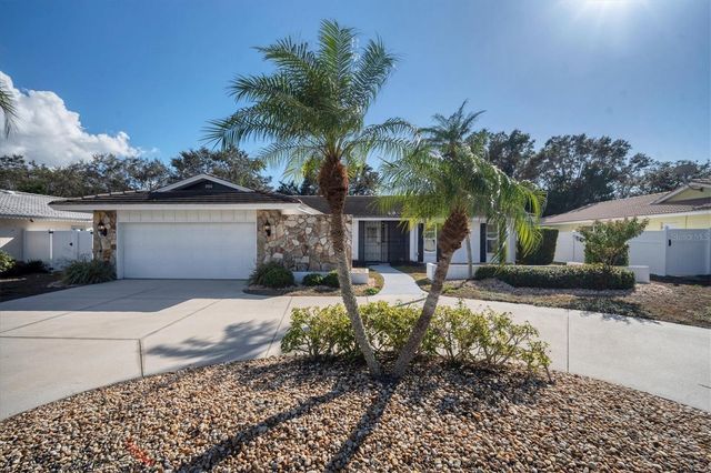 2926 CAPTIVA DRIVE, Sarasota, FL 34231