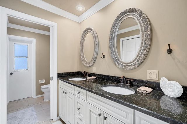2926 CAPTIVA DRIVE, Sarasota, FL 34231