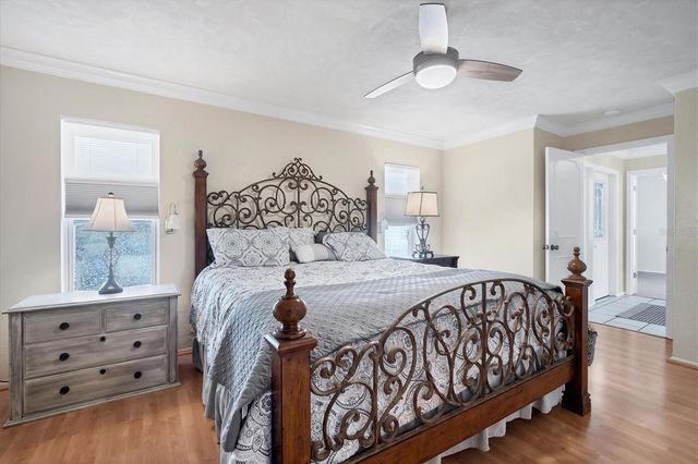 2926 CAPTIVA DRIVE, Sarasota, FL 34231