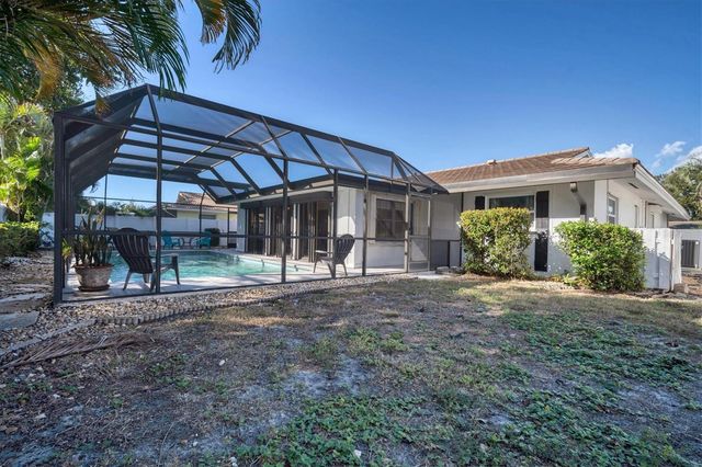 2926 CAPTIVA DRIVE, Sarasota, FL 34231
