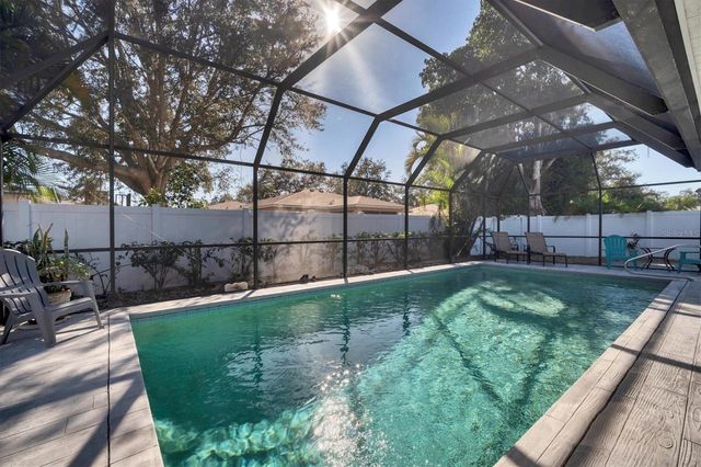 2926 CAPTIVA DRIVE, Sarasota, FL 34231