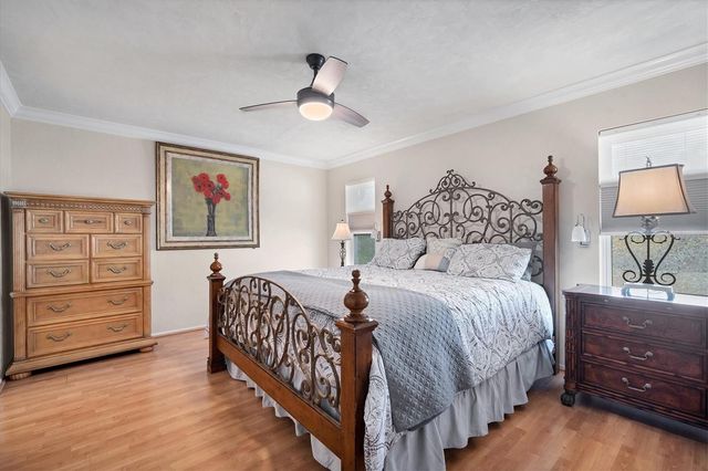 2926 CAPTIVA DRIVE, Sarasota, FL 34231