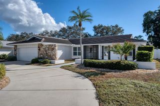 2926 CAPTIVA DRIVE, Sarasota, FL 34231