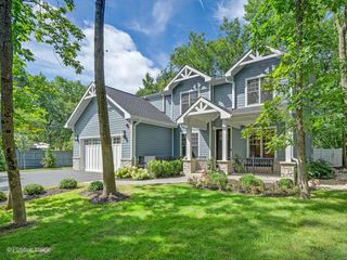 1150 Highland Avenue, Lake Forest, IL 60045