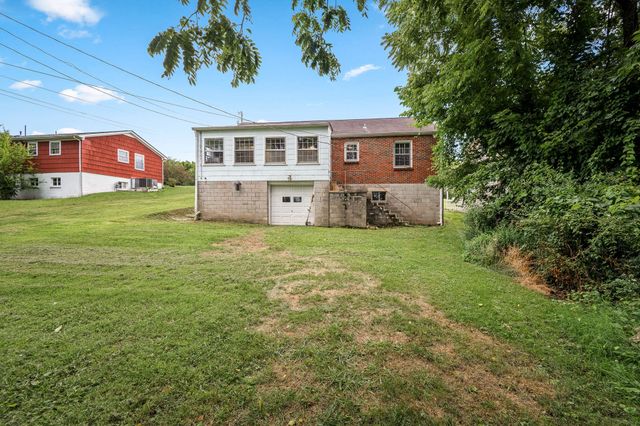 412 Lehman St, Woodbury, TN 37190