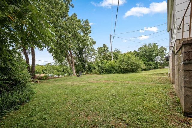 412 Lehman St, Woodbury, TN 37190