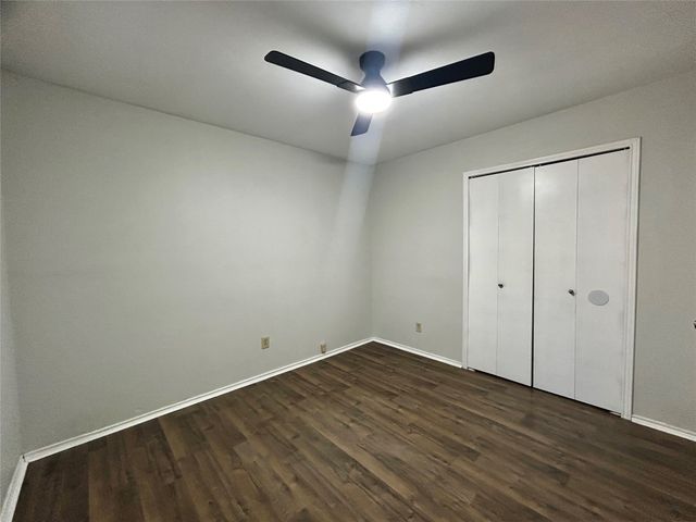 4205 Greencrest Drive, Arlington, TX 76016