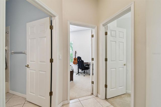 10502 CASTLEFORD WAY, Tampa, FL 33626