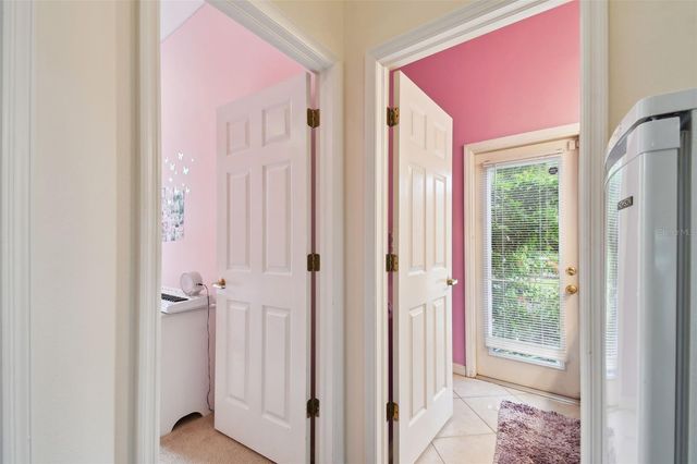 10502 CASTLEFORD WAY, Tampa, FL 33626