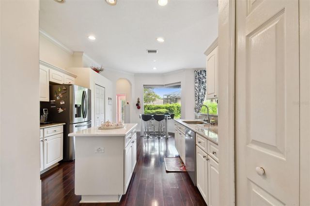 10502 CASTLEFORD WAY, Tampa, FL 33626