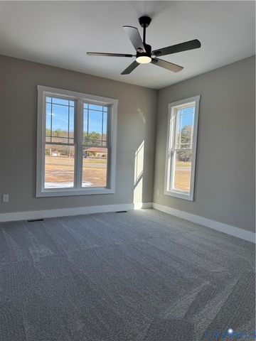 1306 General Puller Hwy, Middlesex, VA 23149