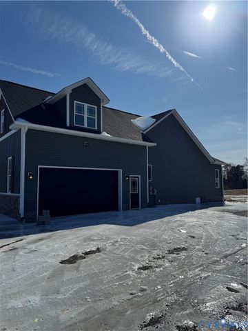 1306 General Puller Hwy, Middlesex, VA 23149