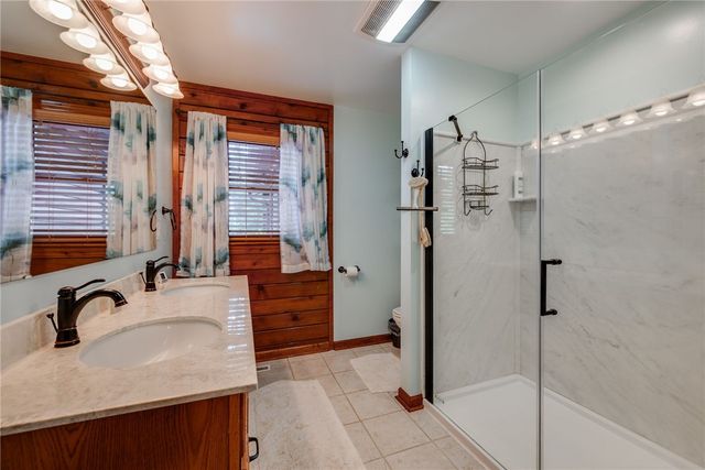 1210 S Saluda Road, Cleveland, SC 29635