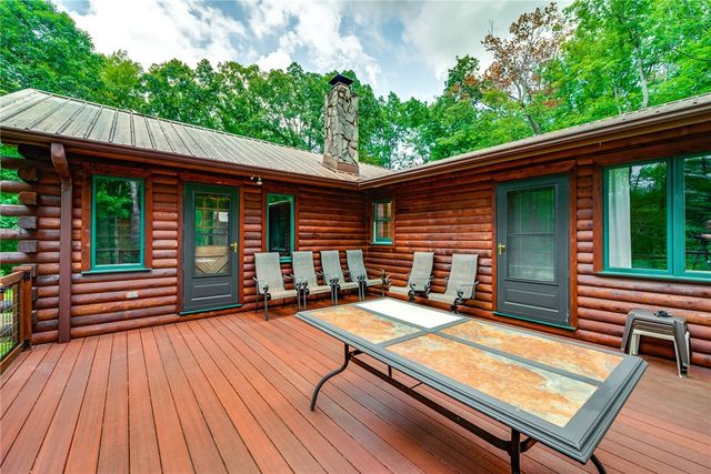 1210 S Saluda Road, Cleveland, SC 29635