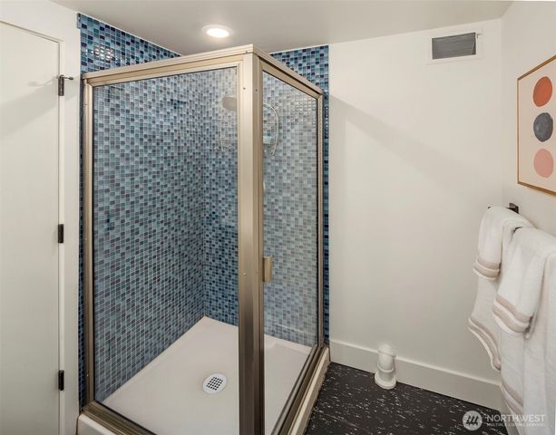 8459 40th Avenue SW, Seattle, WA 98136