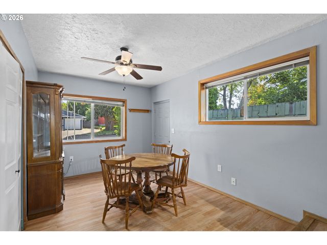3251 Se 179TH Ave, Portland, OR 97236