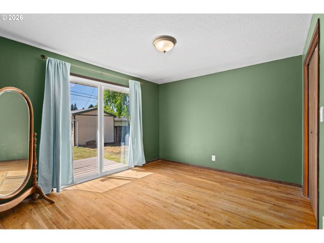 3251 Se 179TH Ave, Portland, OR 97236