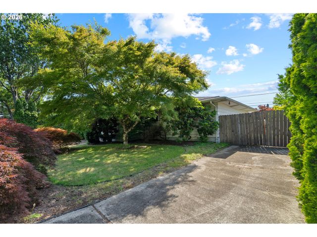 3251 Se 179TH Ave, Portland, OR 97236