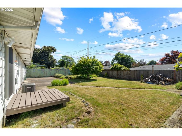 3251 Se 179TH Ave, Portland, OR 97236