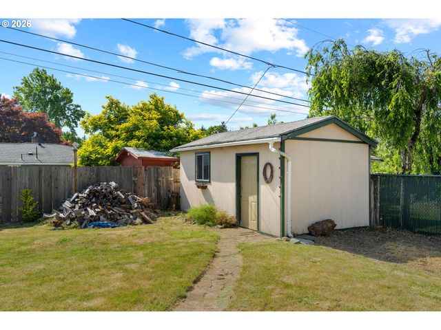 3251 Se 179TH Ave, Portland, OR 97236