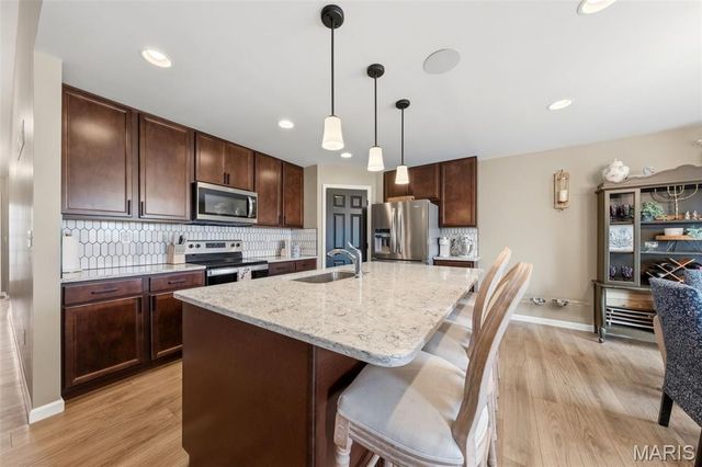 112 Yellowstone Drive, Troy, MO 63379