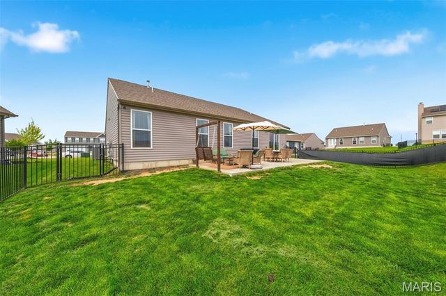 112 Yellowstone Drive, Troy, MO 63379