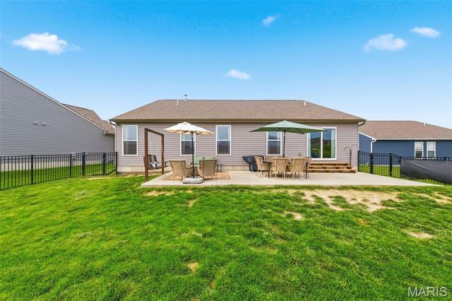 112 Yellowstone Drive, Troy, MO 63379