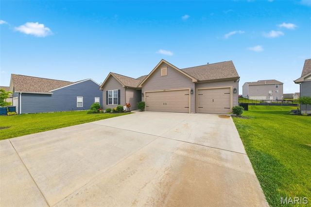 112 Yellowstone Drive, Troy, MO 63379