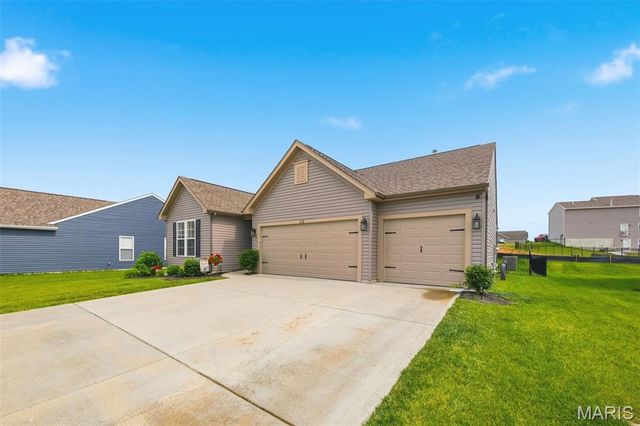 112 Yellowstone Drive, Troy, MO 63379