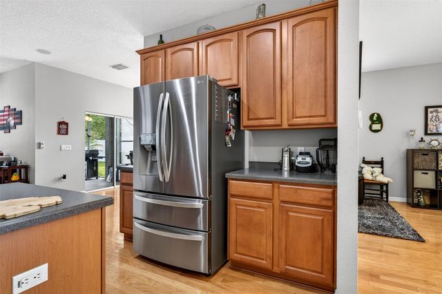 9018 N RIVER ROAD, Tampa, FL 33635